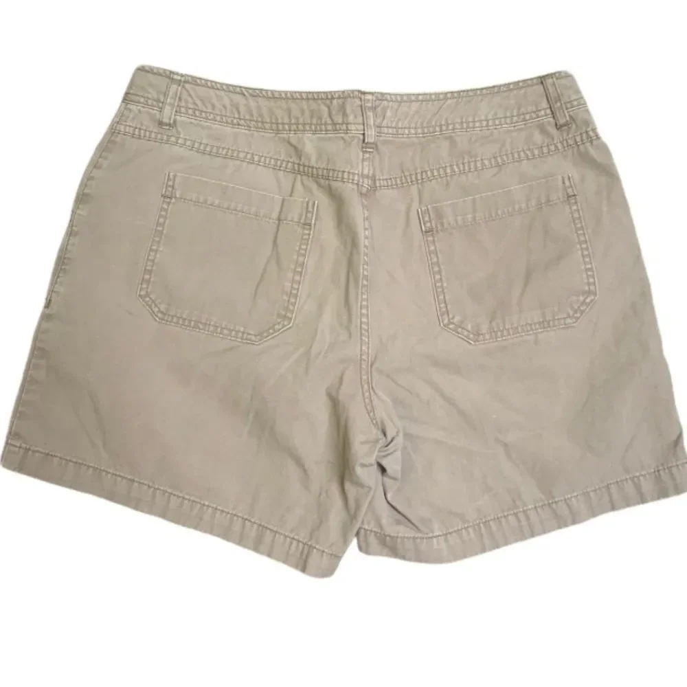 Cherokee Shorts  - Picture 2 of 3
